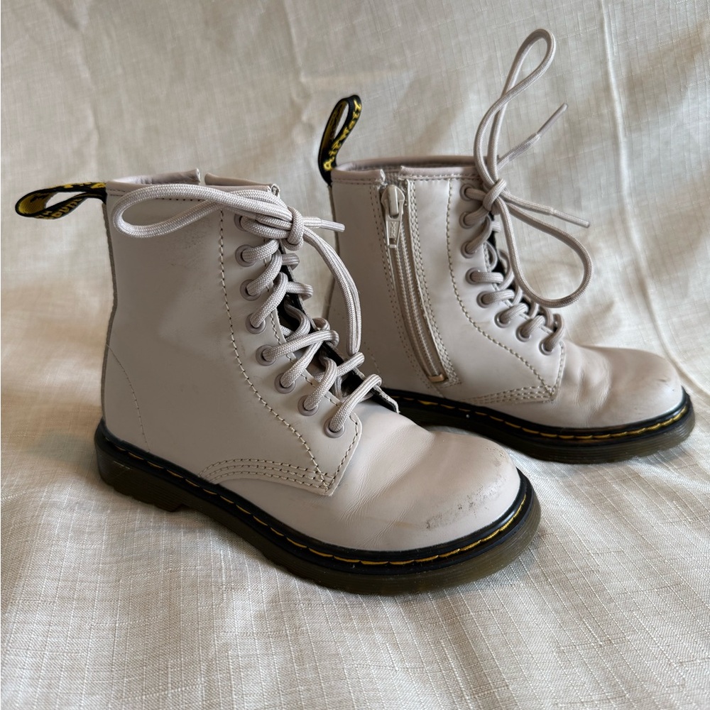Dr. Martens Toddler Boots – Size 11 – Play Condition